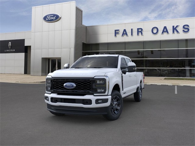 2024 Ford F-350 Lariat photo 2