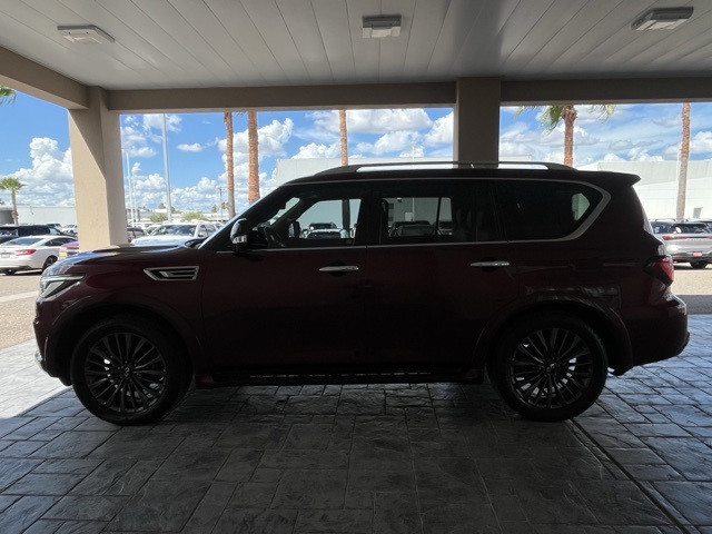 2022 Infiniti QX80 Premium Select photo 2