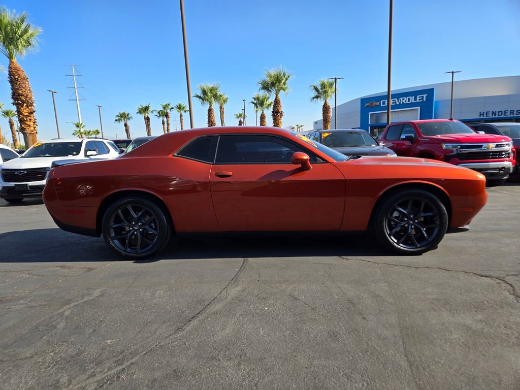 2022 Dodge Challenger SXT photo 7