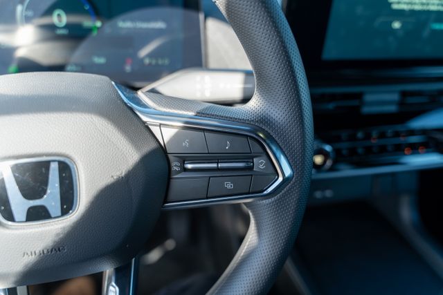 2025 Honda Prologue EX photo 23