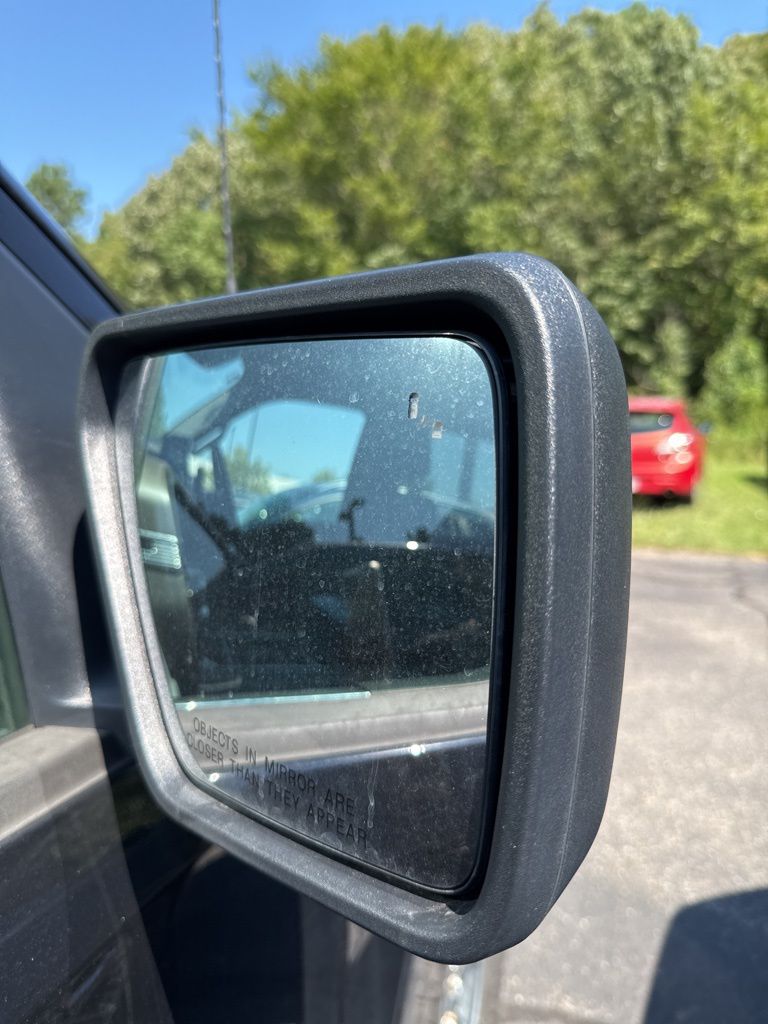 2024 Ford F-150 XLT photo 9