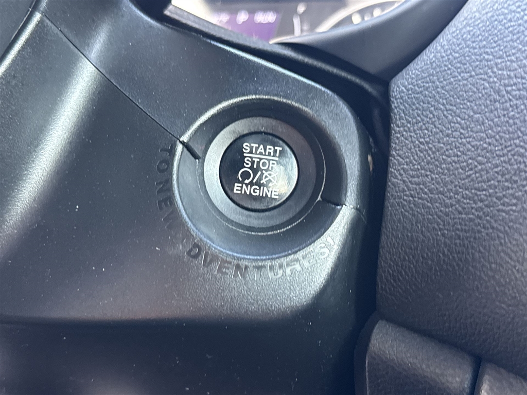 2017 Jeep Renegade Latitude North Edition photo 7