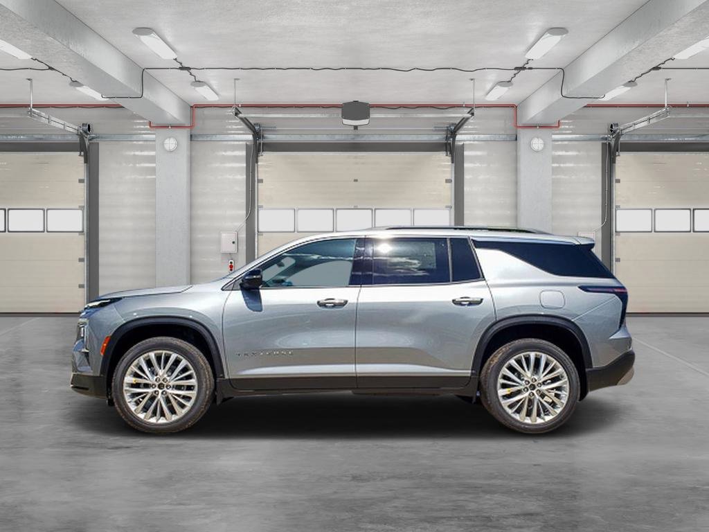 2025 Chevrolet Traverse photo 4