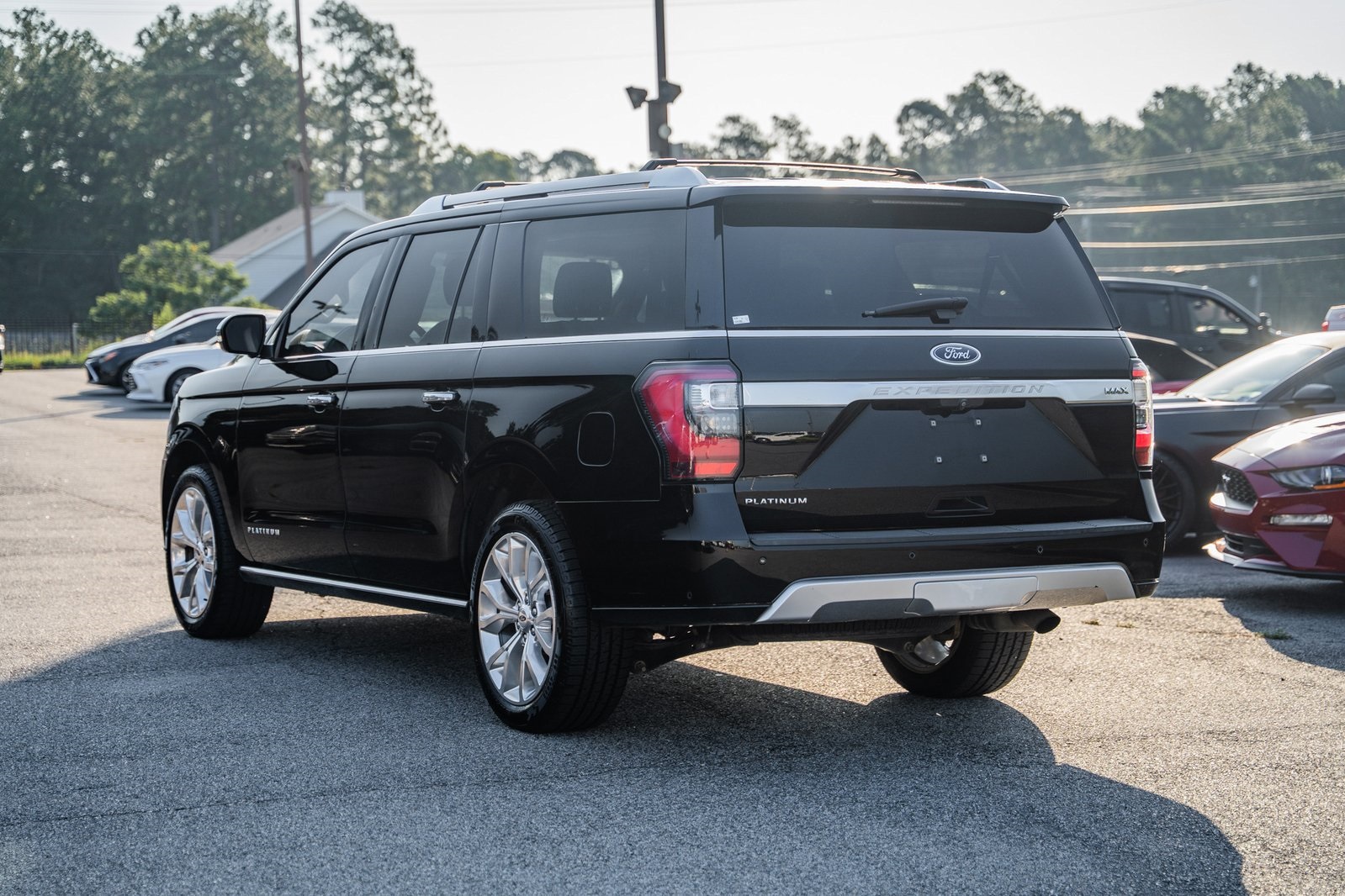 2019 Ford Expedition MAX Platinum photo 4