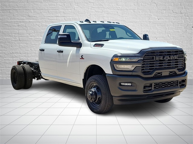 2025 Ram 3500 Tradesman photo 6