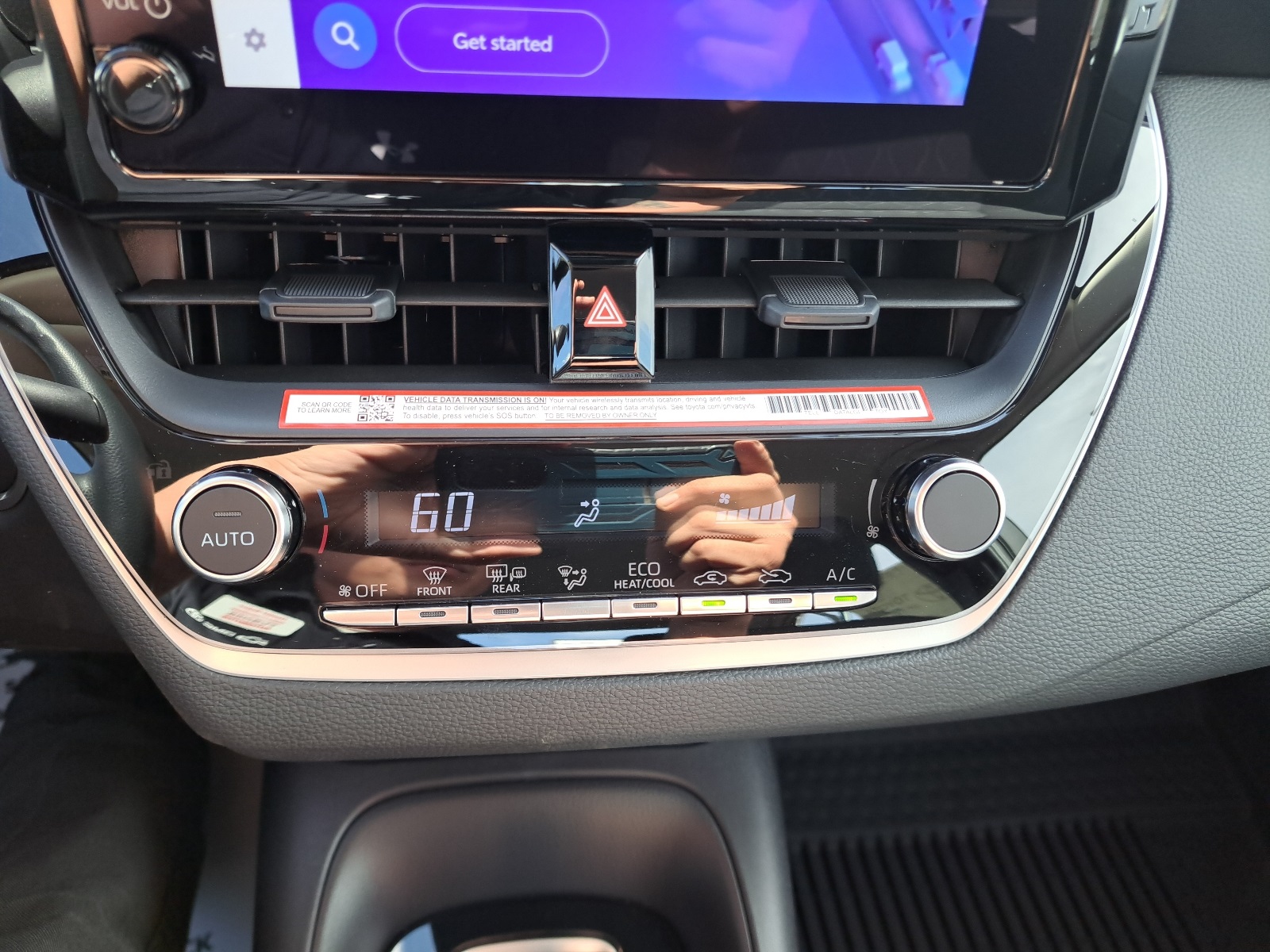 2025 Toyota Corolla LE photo 35