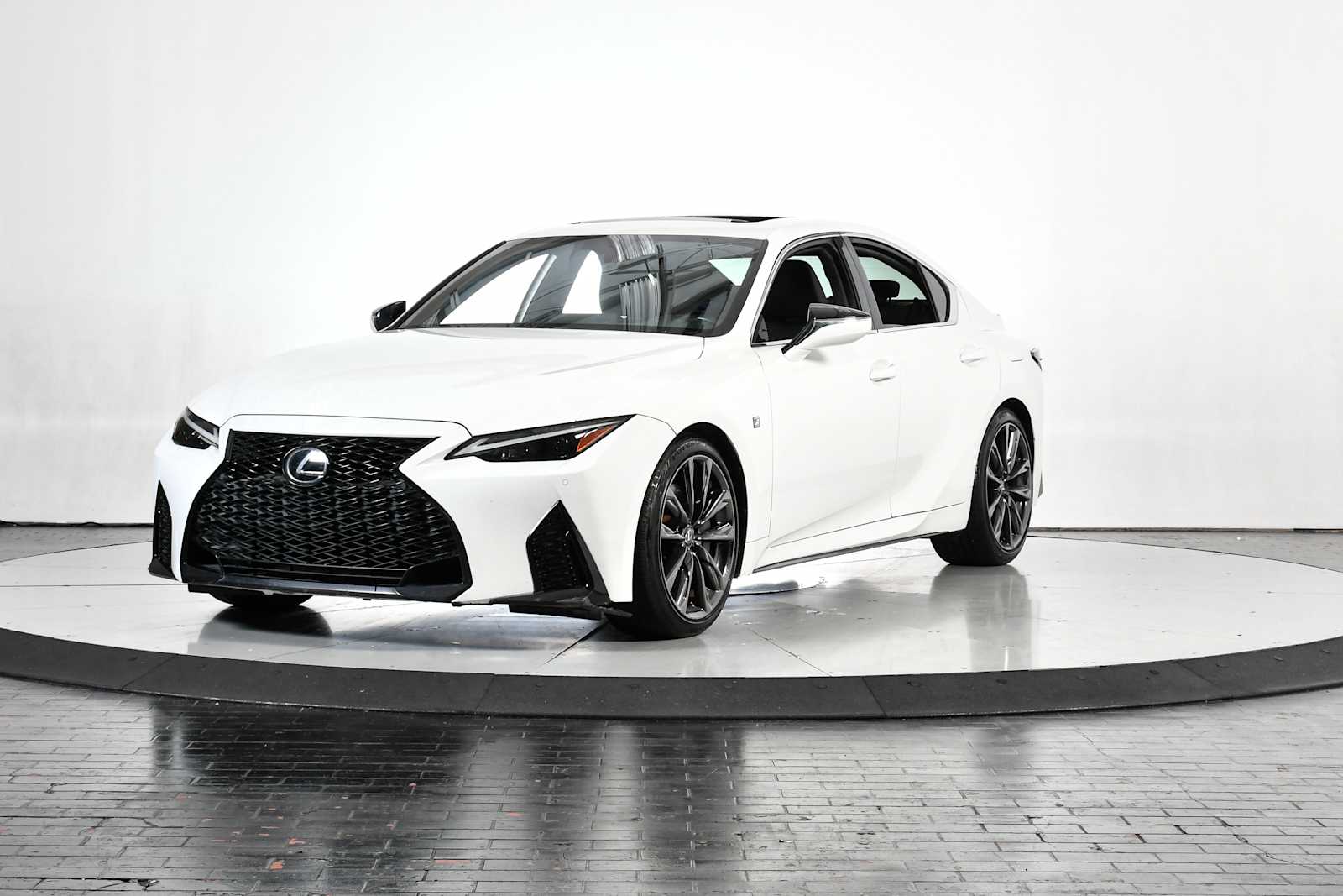 2023 Lexus IS 350 F SPORT's photo