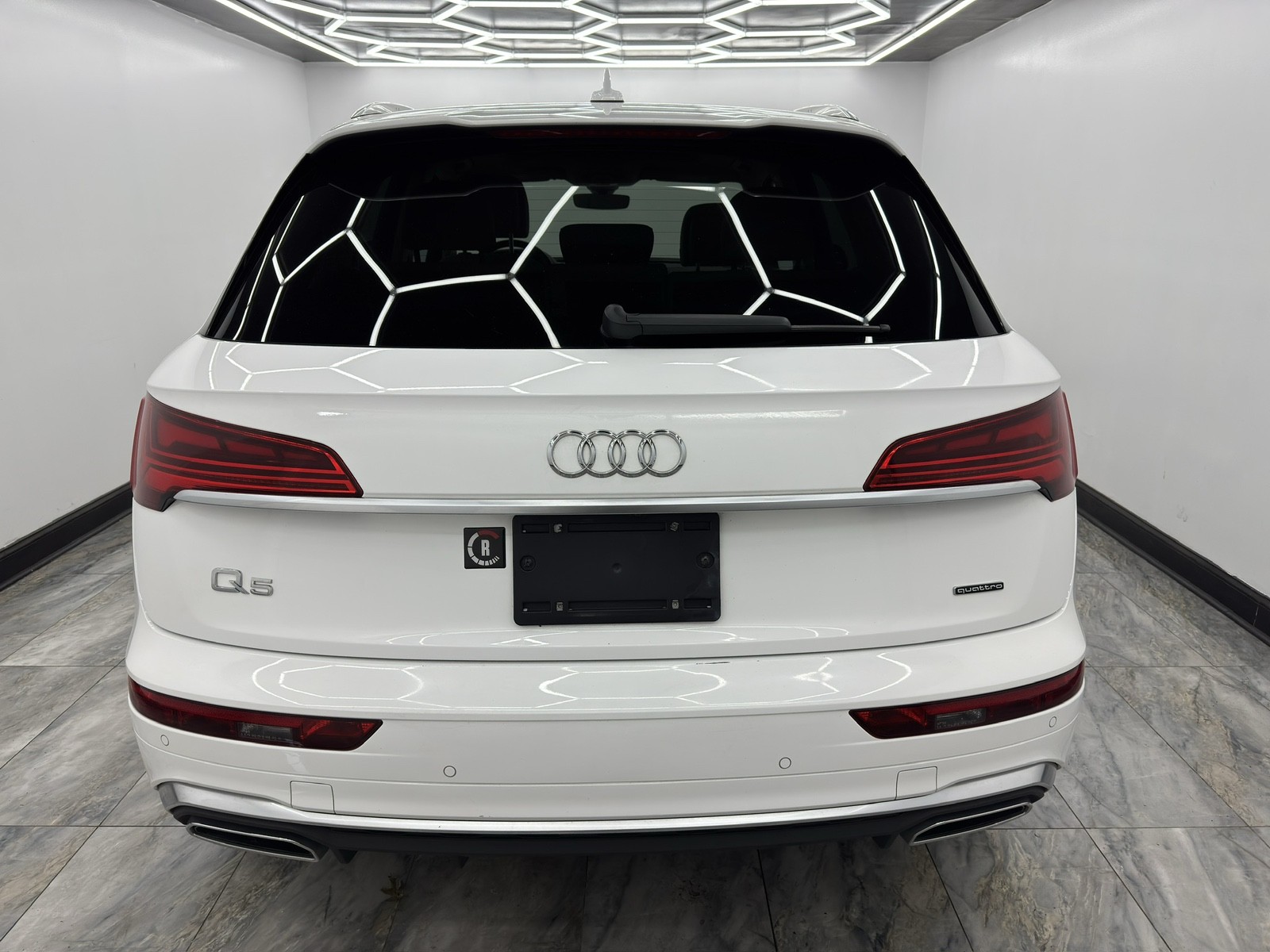 2023 Audi Q5 S line Premium Plus photo 5
