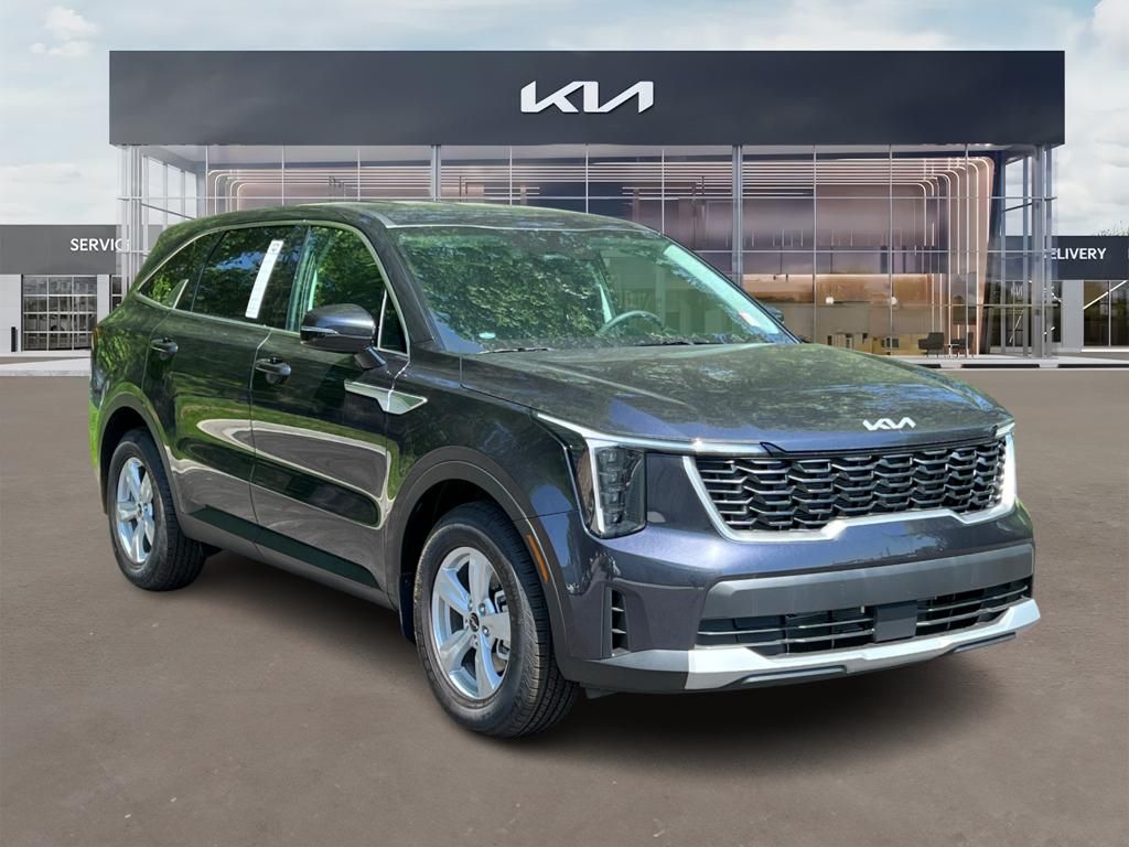 2025 Kia Sorento LX's photo