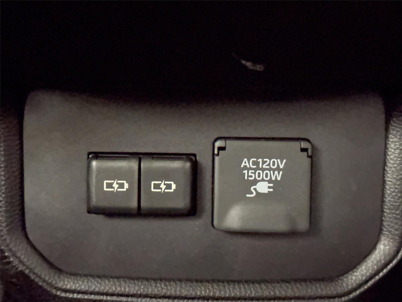 2023 Toyota Highlander Hybrid Bronze Edition photo 34