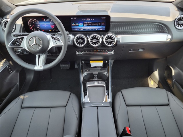 2025 Mercedes Benz GLB 250 4MATIC photo 11