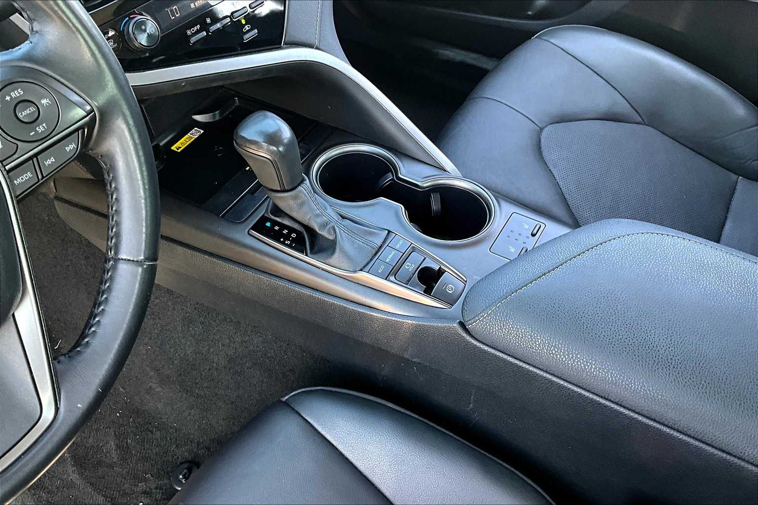 2023 Toyota Camry XSE photo 29