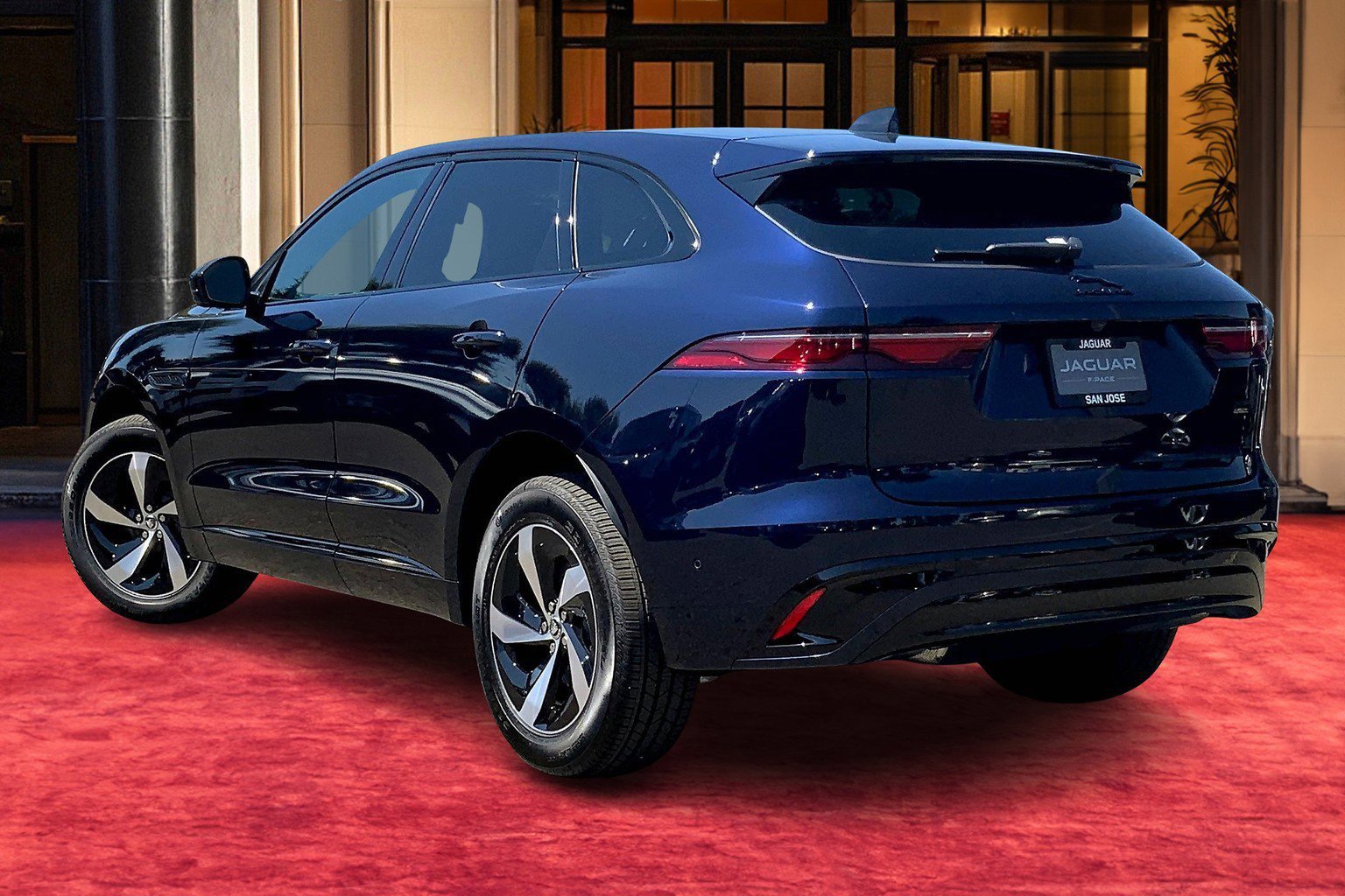 2026 Jaguar F-PACE P250 R-Dynamic S photo 3