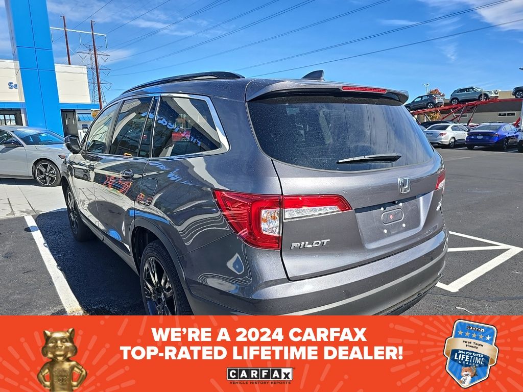 2022 Honda Pilot Special Edition photo 3