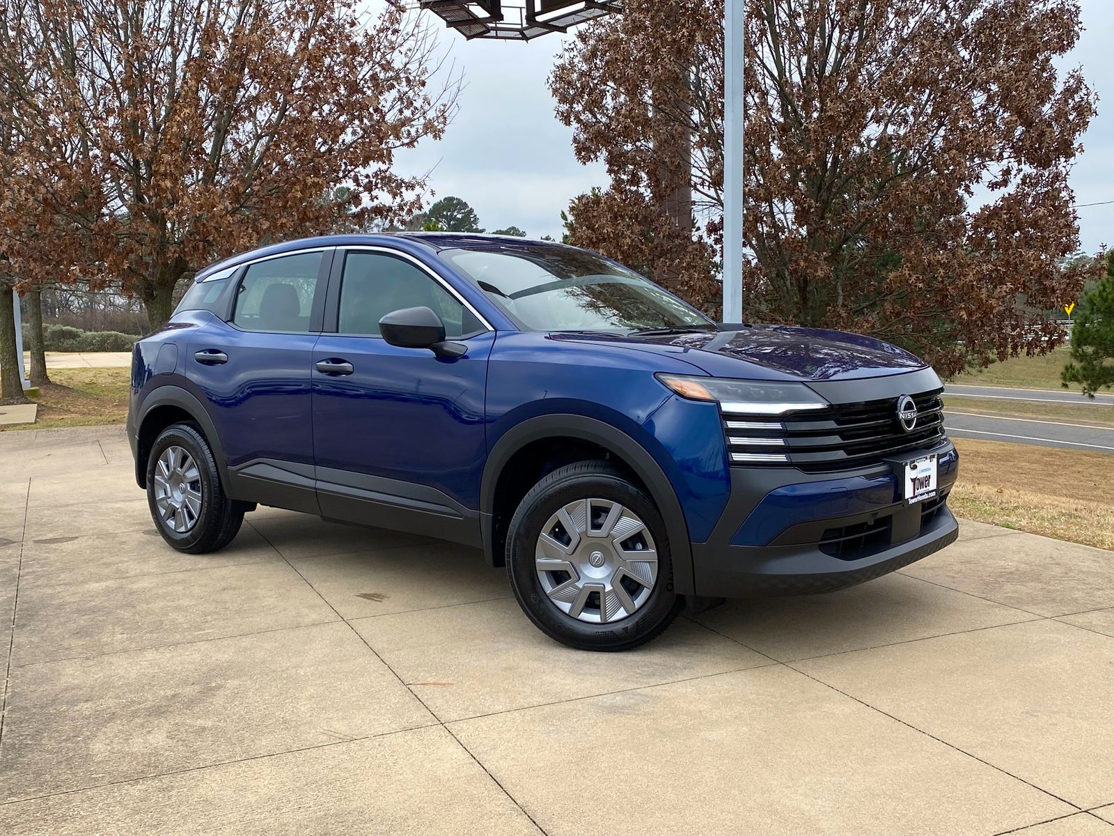 2026 Nissan KICKS S's photo