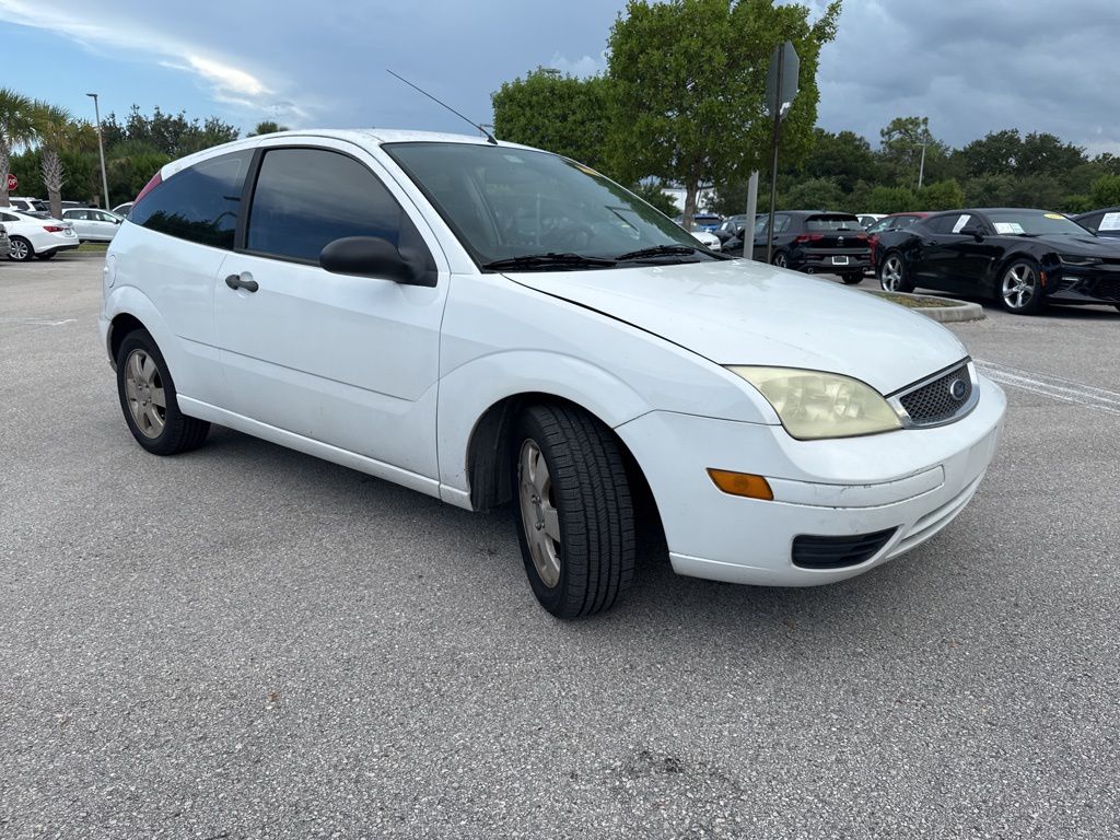 Used 2006 Ford Focus ZX3 S with VIN 1FAHP31N86W215731 for sale in Fort Pierce, FL