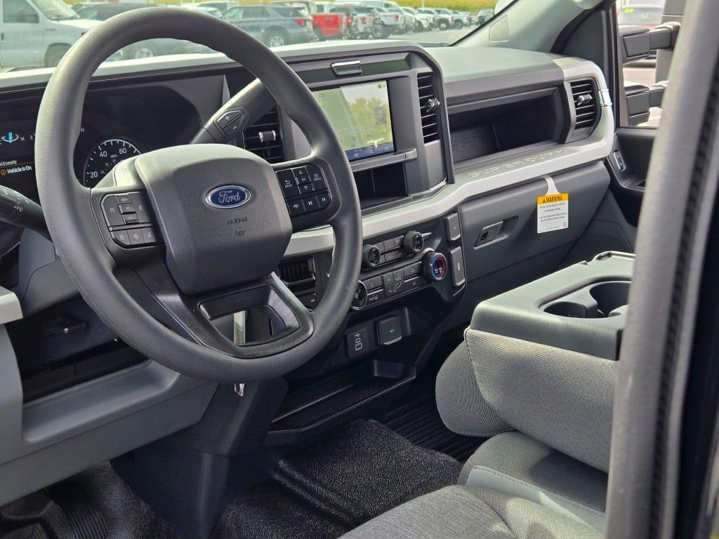 2026 Ford F-250 photo 19