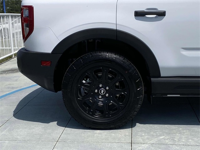 2025 Ford Bronco Sport Badlands photo 3