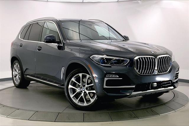 2021 BMW X5 40i's photo