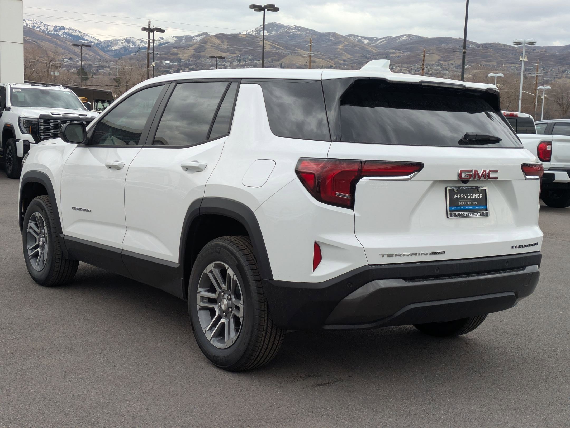 2025 Gmc Terrain Elevation photo 3