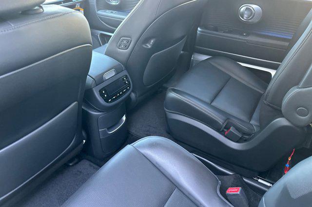 2026 Hyundai Ioniq Limited photo 12