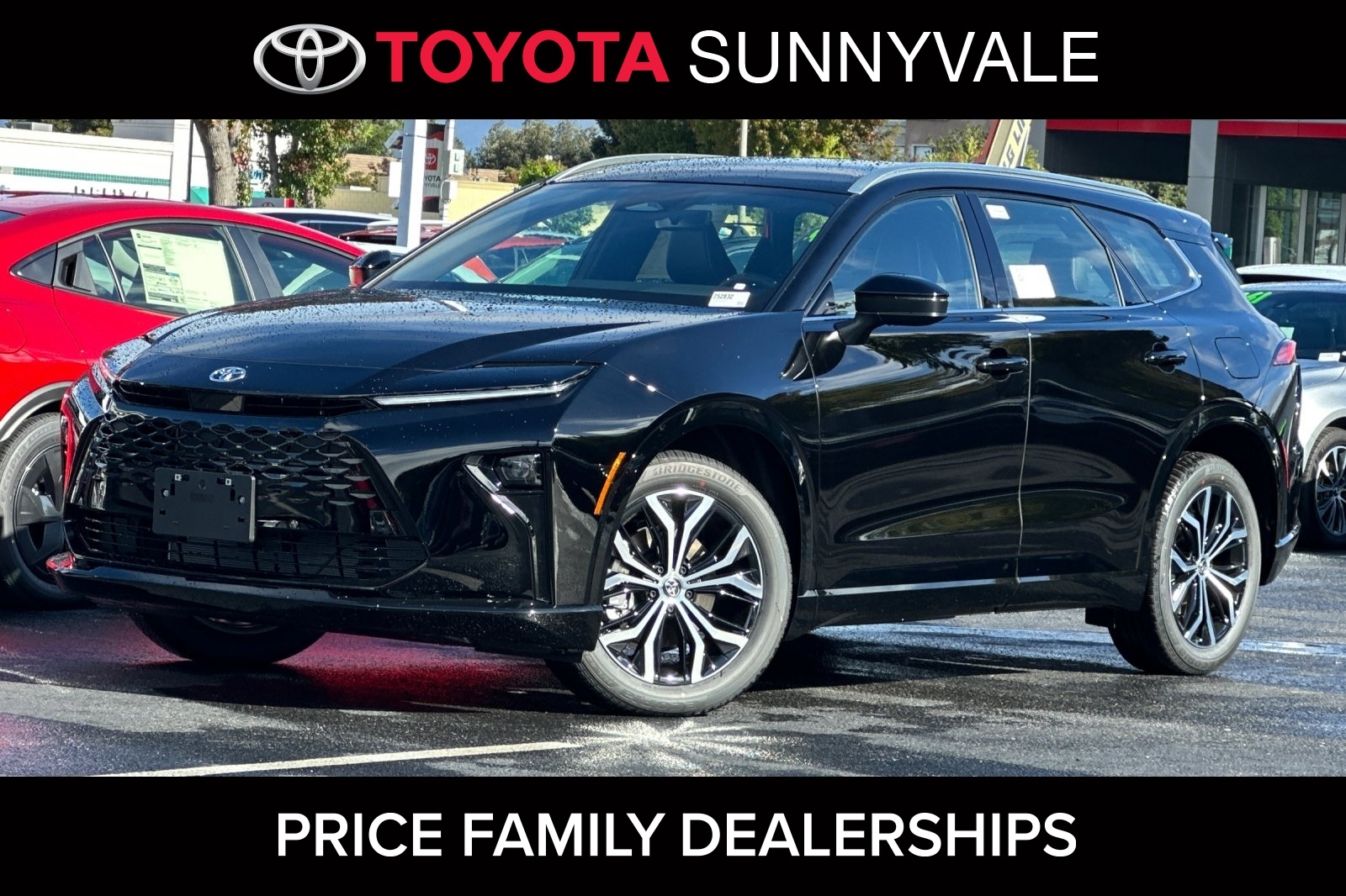 2025 Toyota Crown Signia XLE's photo