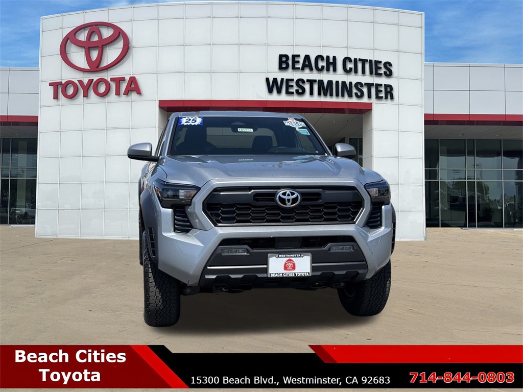 2025 Toyota Tacoma PreRunner photo 2