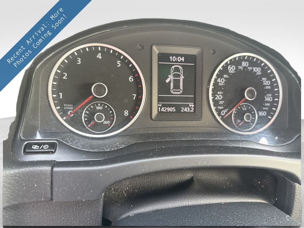 2017 Volkswagen Tiguan Limited Base