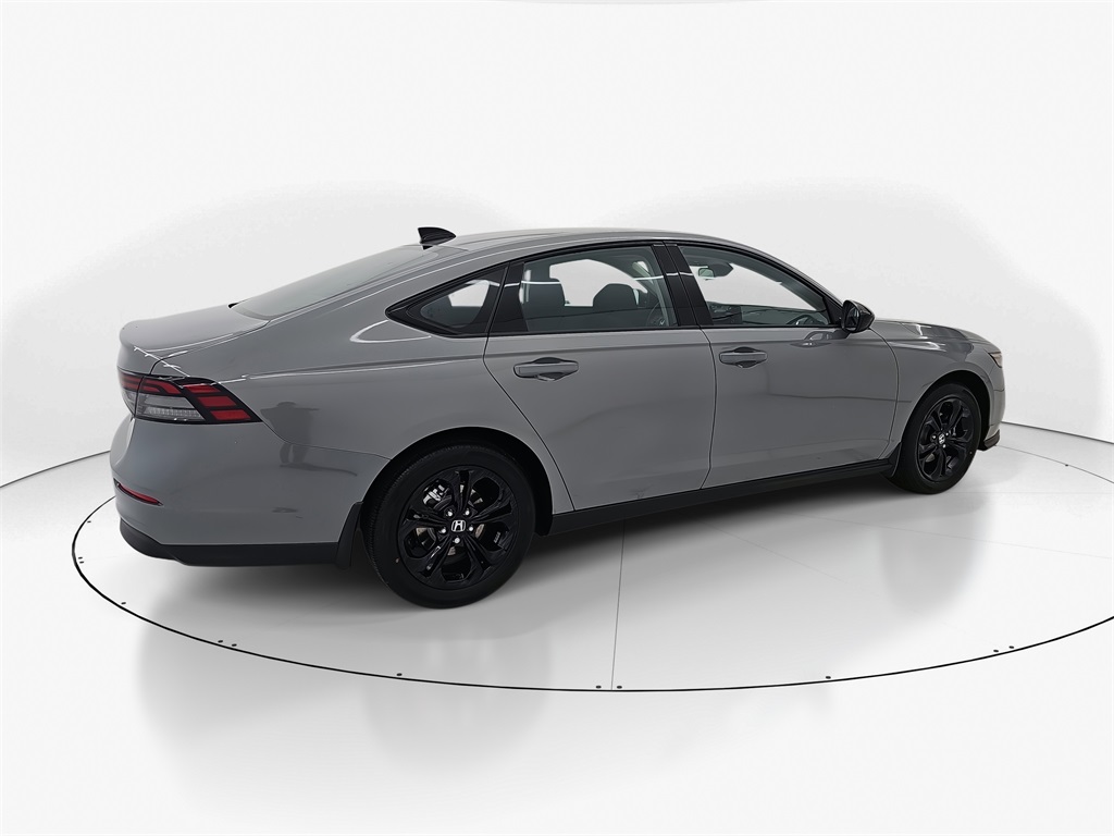 2025 Honda Accord SE photo 5
