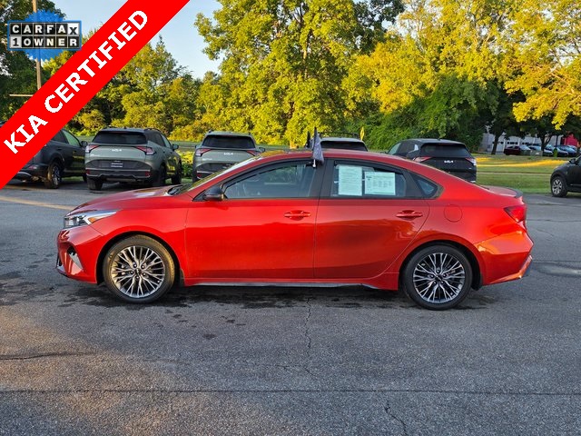 2023 Kia Forte GT-Line photo 4