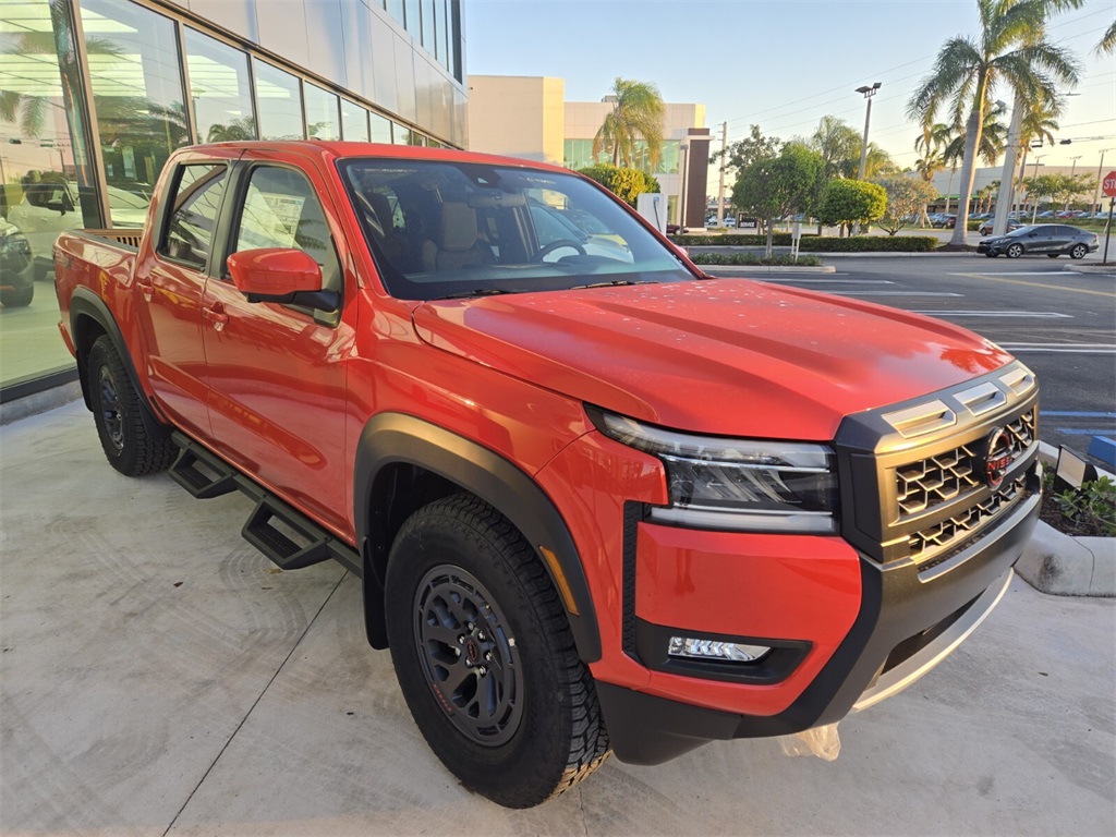 2025 Nissan Frontier PRO-X photo 2