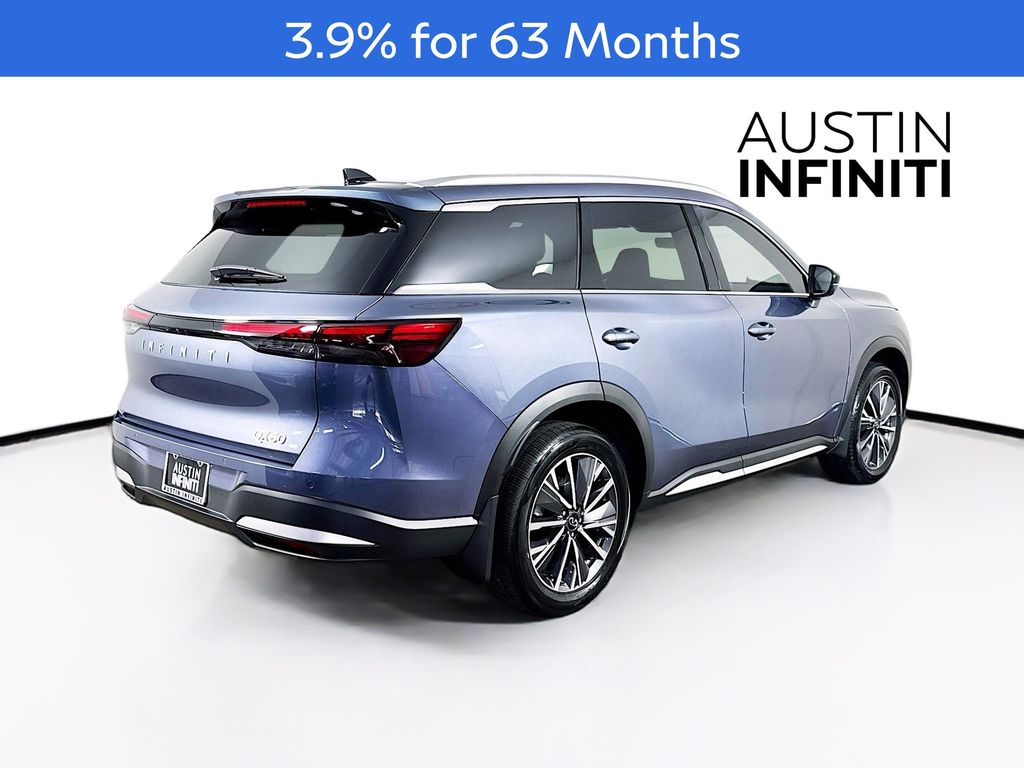 2026 Infiniti QX60 Luxe photo 7