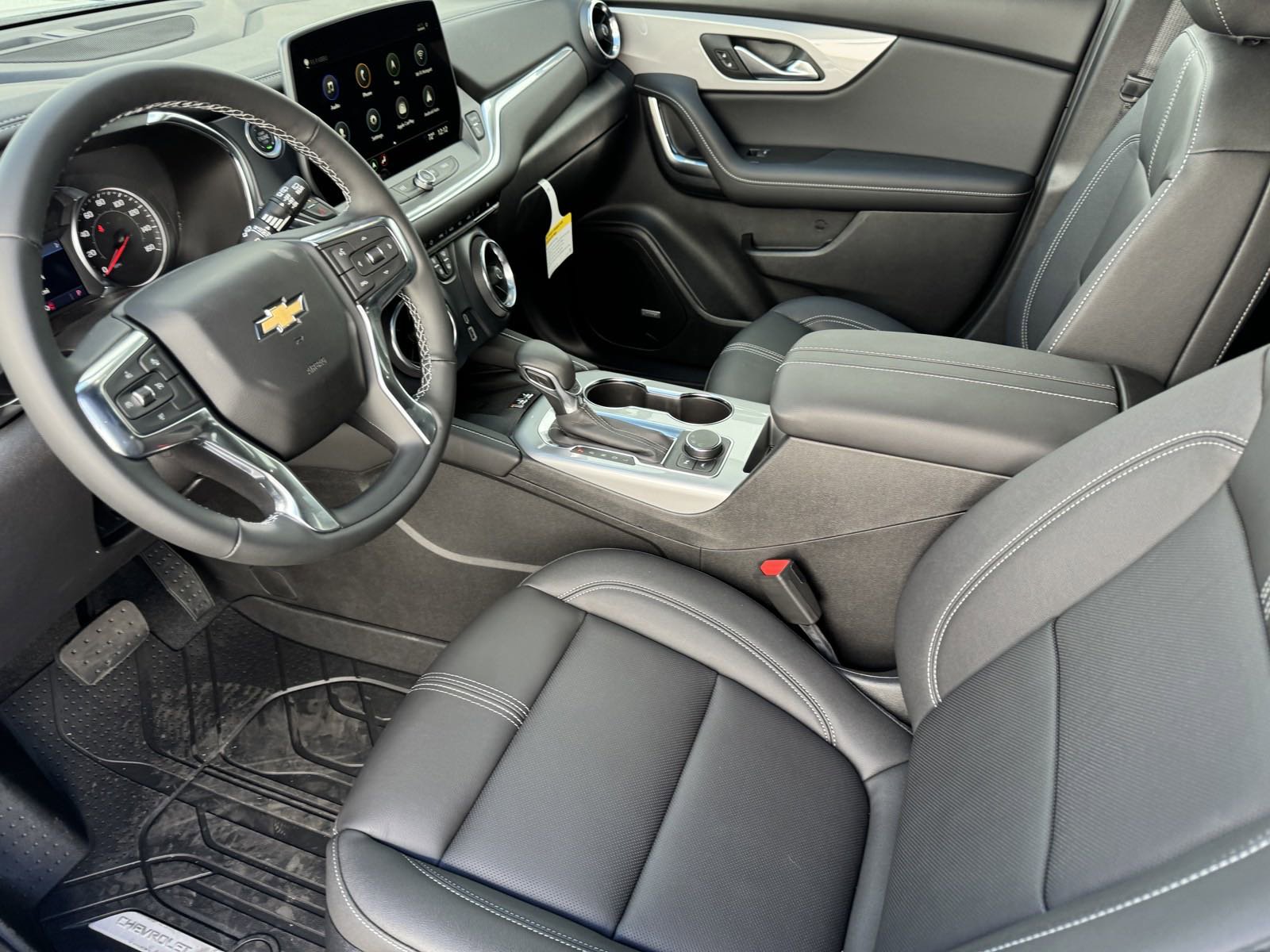 2025 Chevrolet Blazer 3LT photo 8