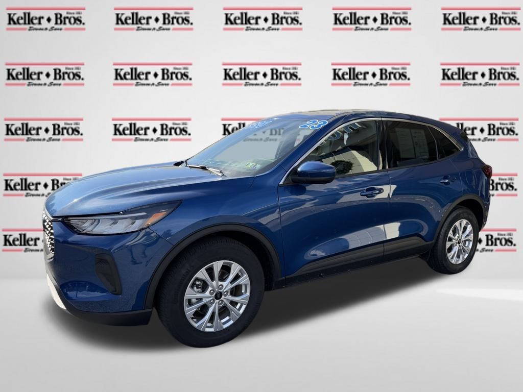 2023 Ford Escape Active photo 3