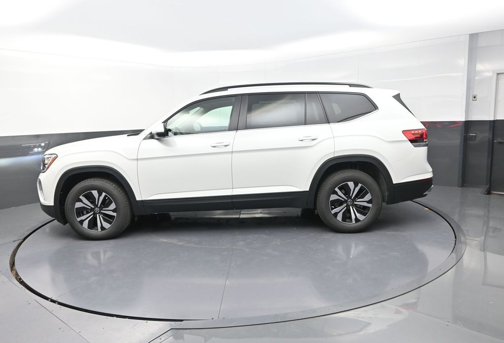 2026 Volkswagen Atlas SE Technology photo 4