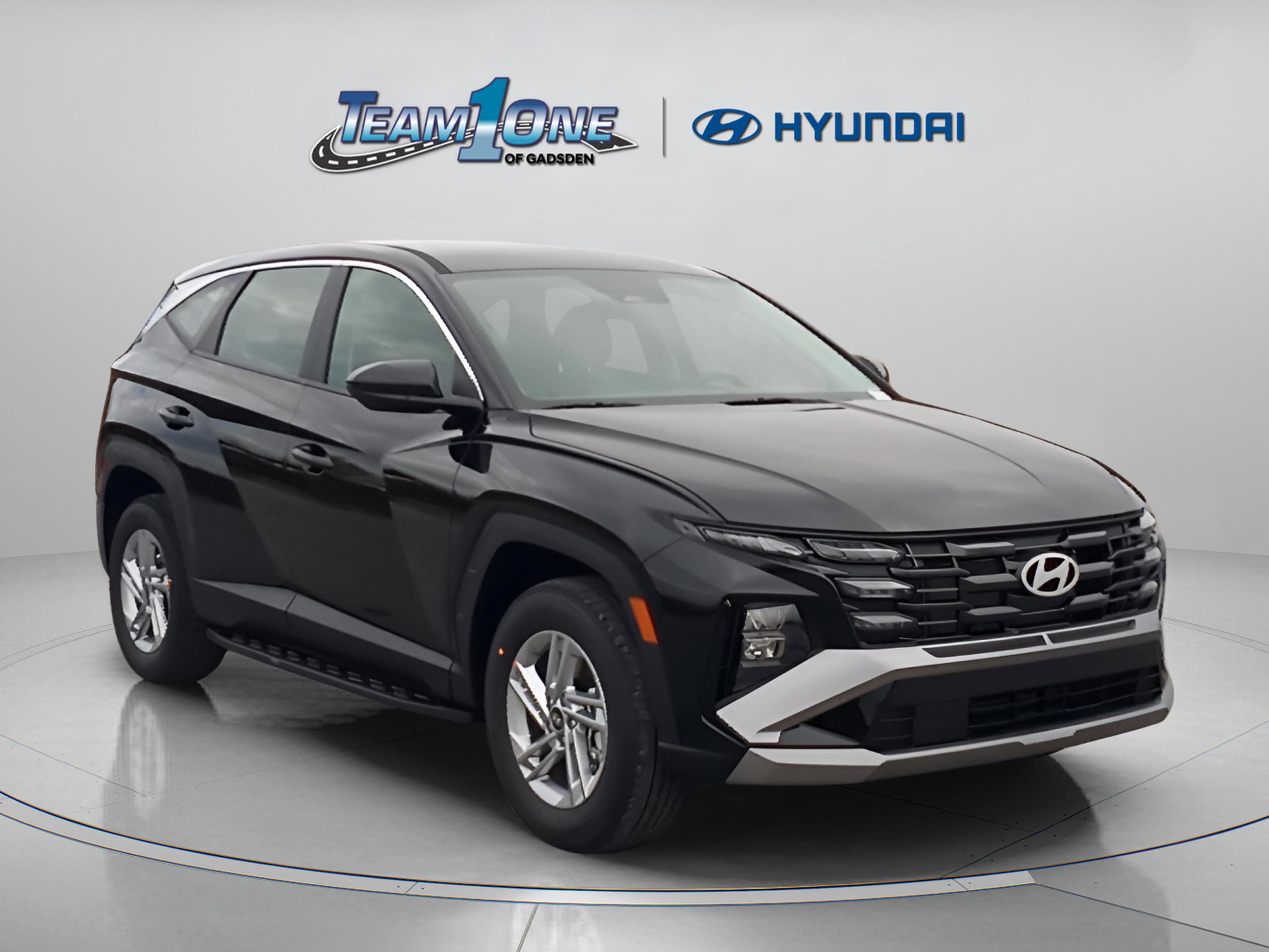 2026 Hyundai Tucson SE's photo