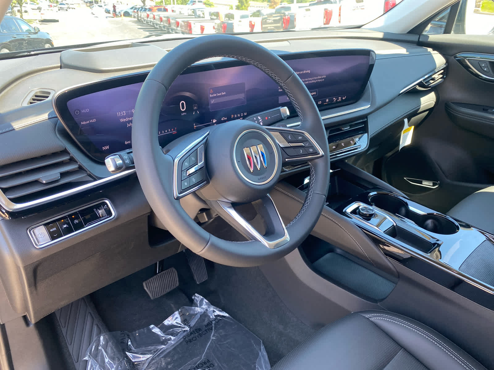 2025 Buick Envision Preferred photo 13