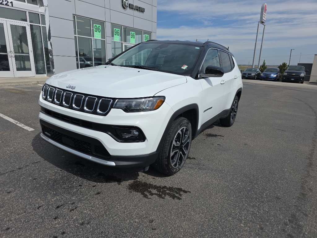 2022 Jeep Compass Limited photo 5