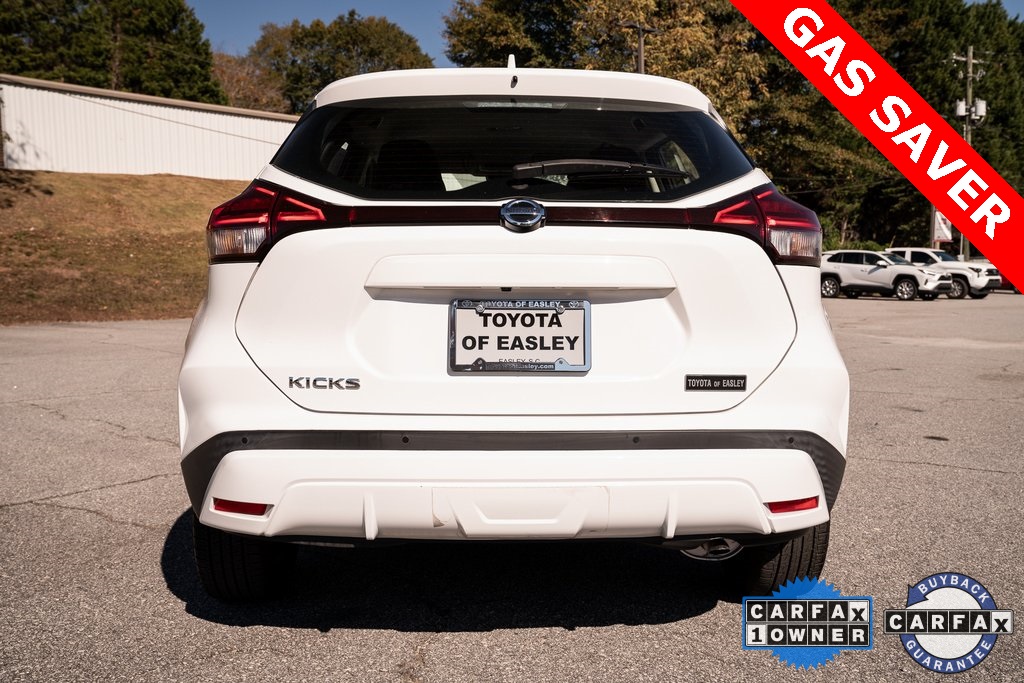 2021 Nissan Kicks S photo 3