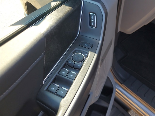 2026 Ford F-250 XLT photo 19