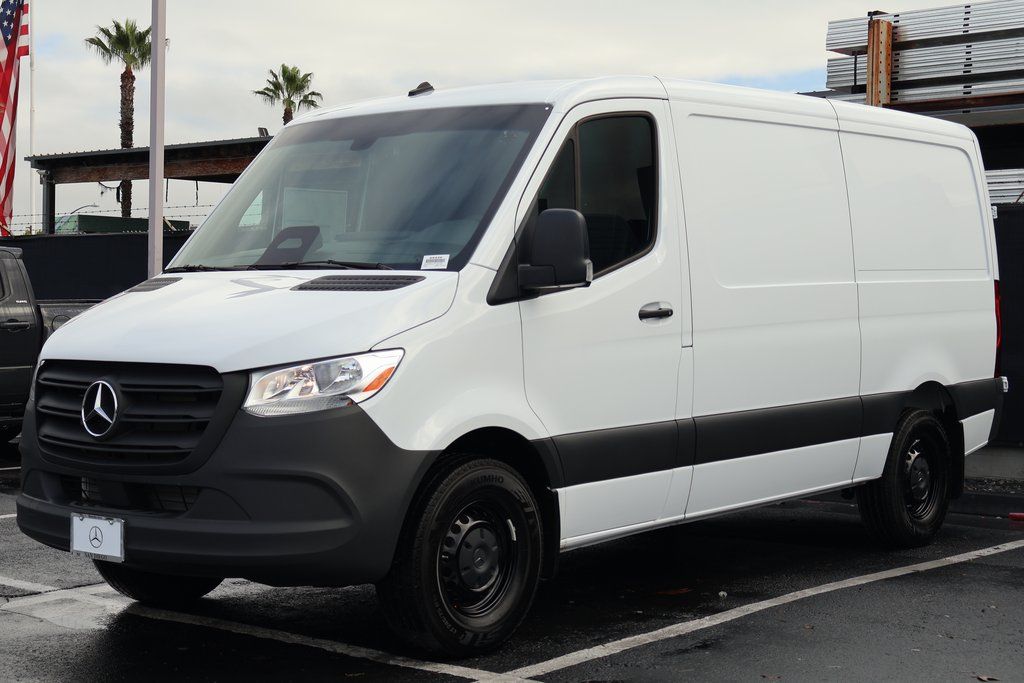 2025 Mercedes-Benz Sprinter Cargo Van Base's photo