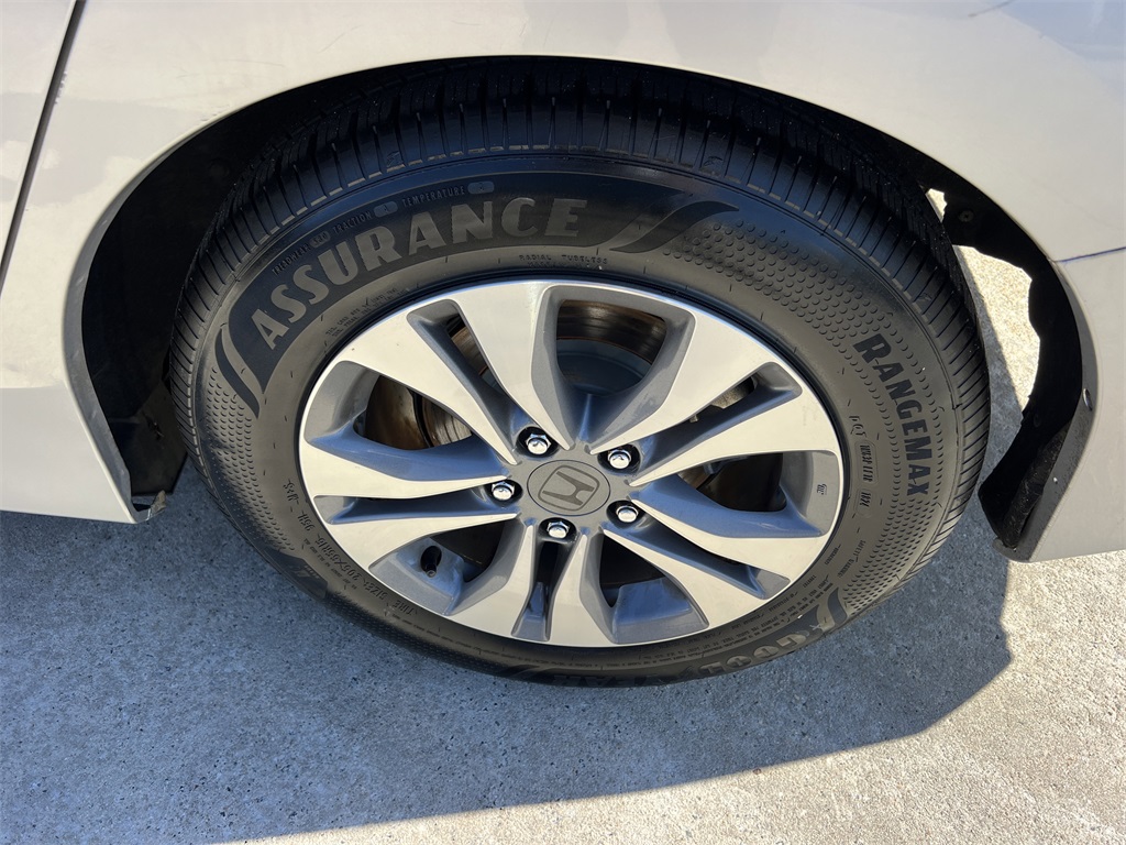 2014 Honda Accord LX photo 15