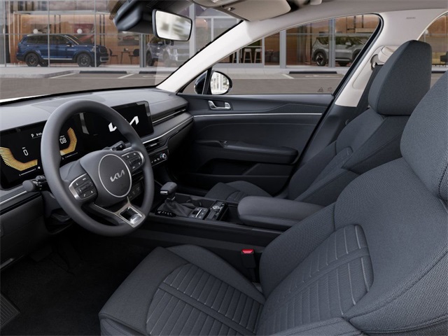 2025 Kia K5 LXS photo 16
