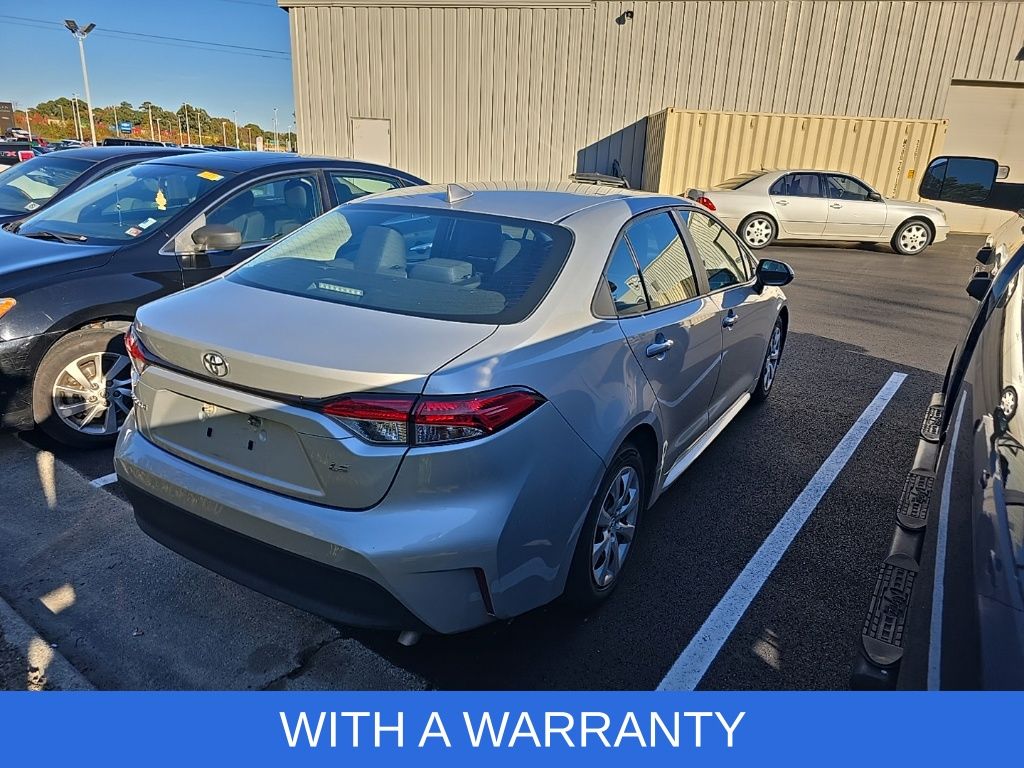 2023 Toyota Corolla LE photo 4