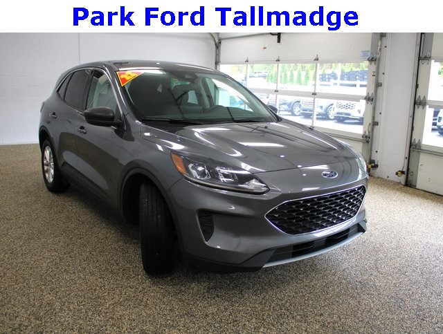 2022 Ford Escape SE photo 8