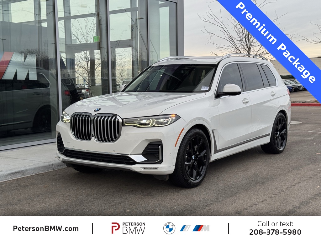 2022 BMW X7 40i's photo