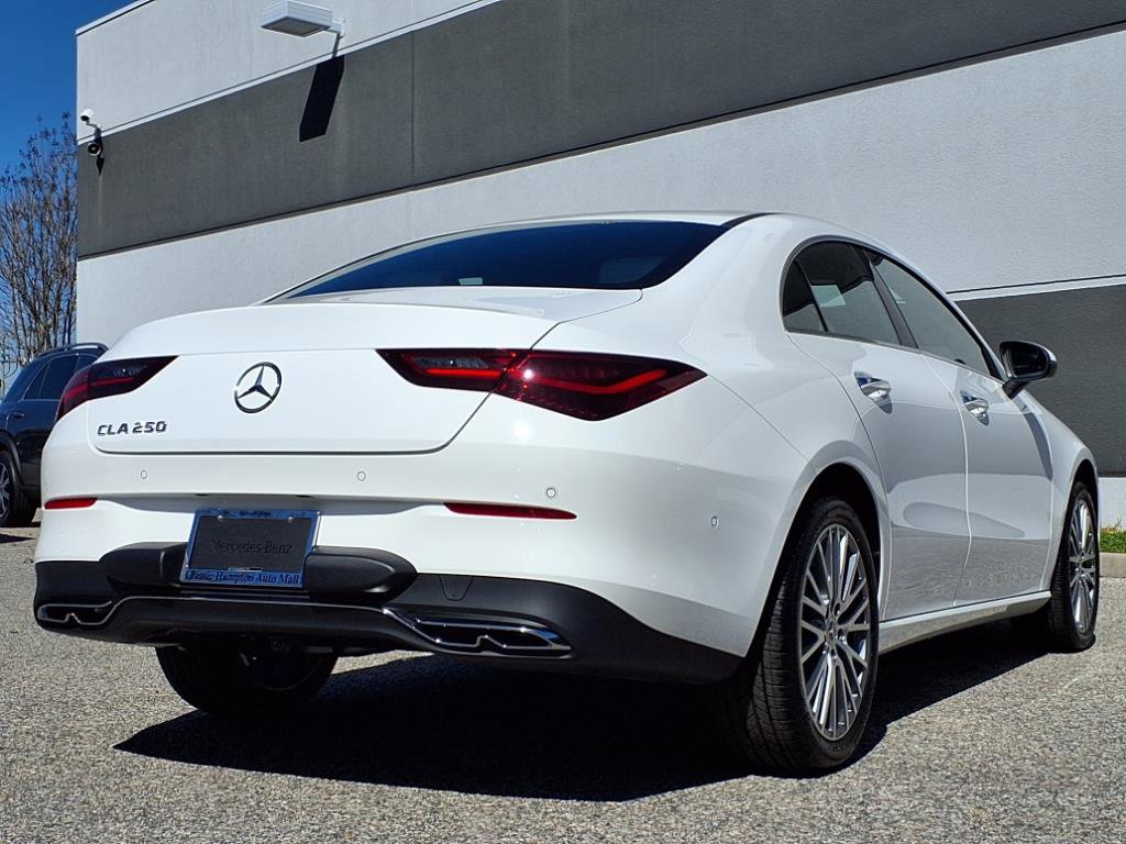 2025 Mercedes Benz CLA 250 photo 5