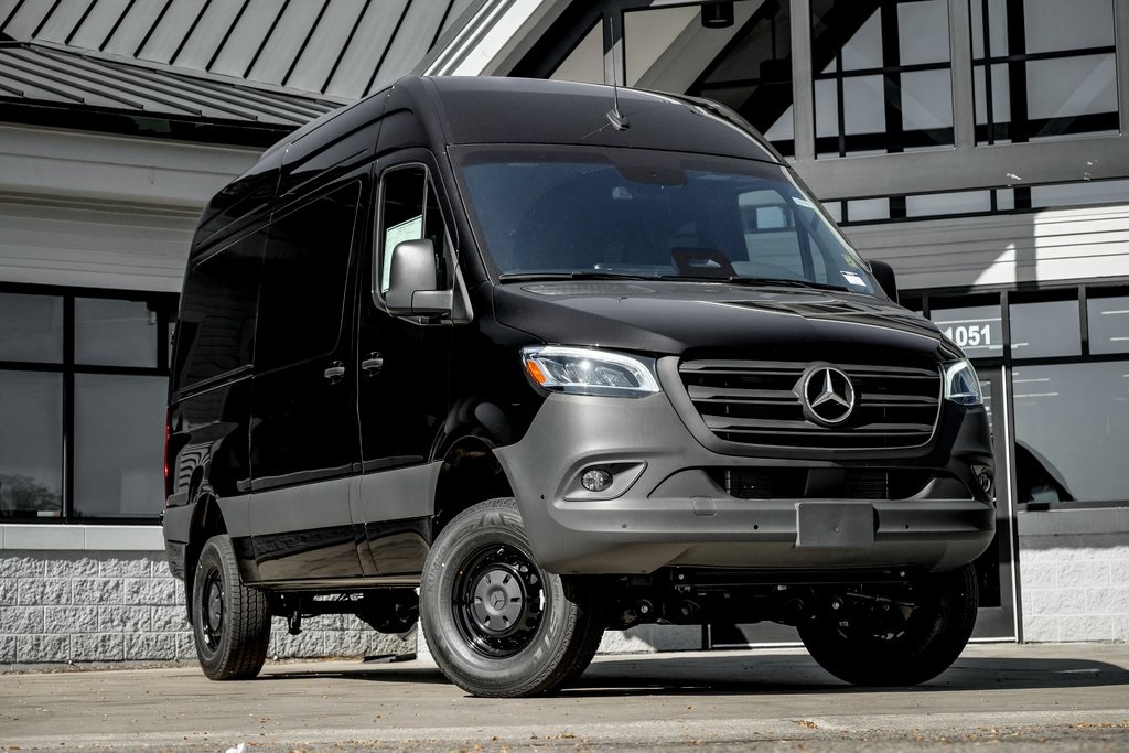 2025 Mercedes-Benz Sprinter Passenger Van Base's photo