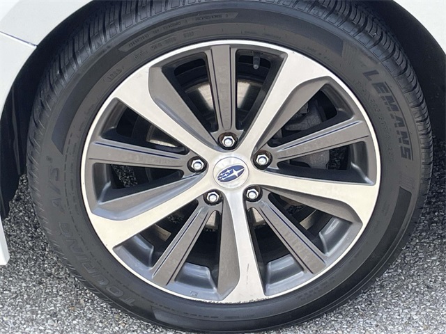 2015 Subaru Legacy 2.5i photo 9