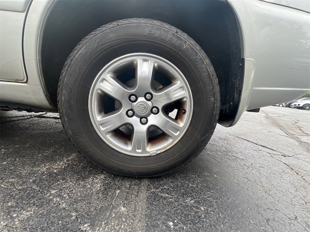 2007 Toyota Highlander Base photo 28